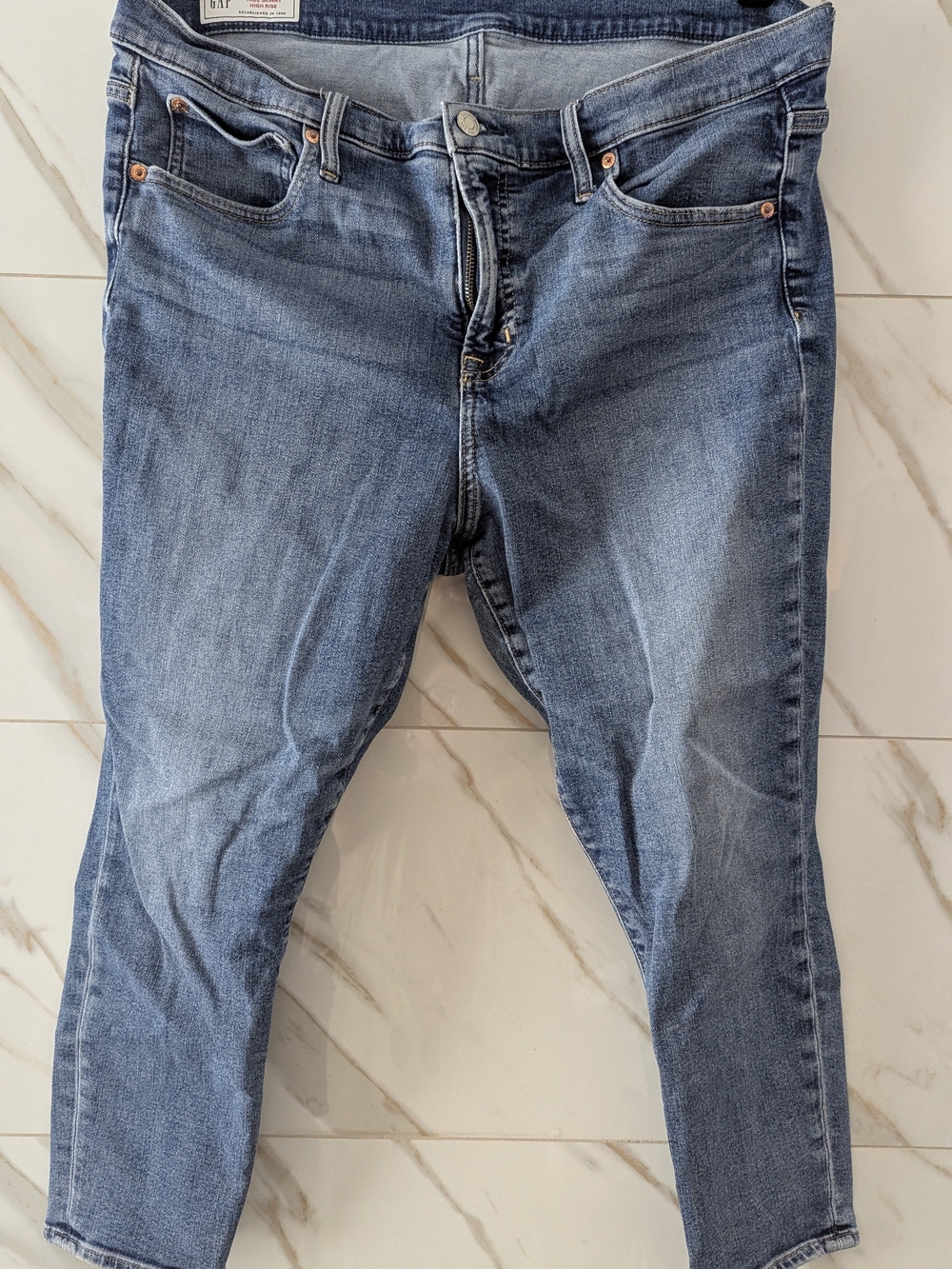 GAP True Skinny High Rise Jeans in Medium Blue Wash 34 18P